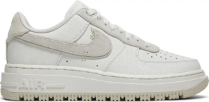 Giay Nike Air Force 1 Luxe 'Triple White' DD9605-100