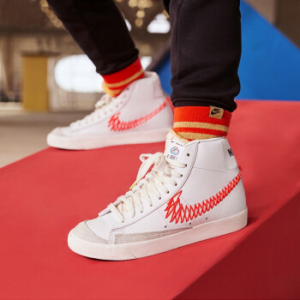 Alternative view of Giày Nike Blazer Mid '77 GS 'Double Zig Zag Stitched Swoosh' DJ2008-161
