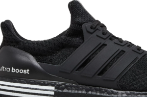 Giay Adidas UltraBoost 5.0 'Black White' GV6674