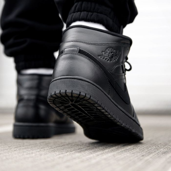 Giày Nike Air Jordan 1 Mid 'Triple Black' 554724-090 - Hình ảnh 3