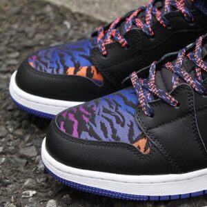 Alternative view of Giày Nike Air Jordan 1 Mid Tiger Print' AV5174-005