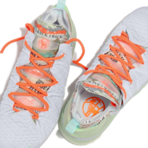 Alternative view of Giày Nike Diana Taurasi x LeBron 18 EP 'G.O.A.T.' CQ9284-401