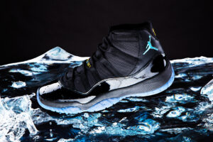 Alternative view of Giày Nike Air Jordan 11 Retro 'Gamma Blue' 378037-006