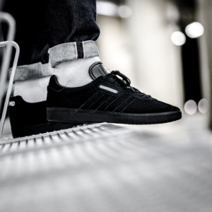 Alternative view of Giày Adidas Neighborhood x Gazelle Super 'Triple Black' DA8836