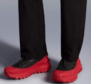 Giay Moncler Trailgrip GTX Low Trainers 'Black Red' H209B4M00120M2058P49