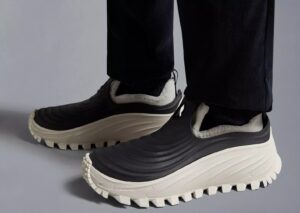 Giay Moncler Acqua Boots 'Black White' H209A4D00010M2347P09