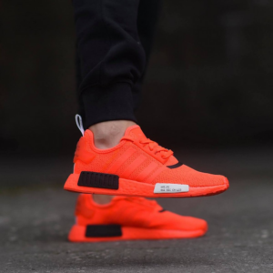 Alternative view of Giày Adidas NMD_R1 'Solar Red' EF4267