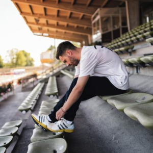 Alternative view of Giày Adidas ZX 8000 'A ZX Series Superstar' FW6092