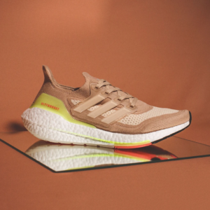 Alternative view of Giày Adidas Wmns UltraBoost 21 'Ash Pearl Halo Ivory' FY0399