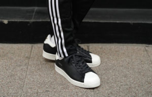 Alternative view of Giày Adidas Superstar Pure 'Paris' FV3015