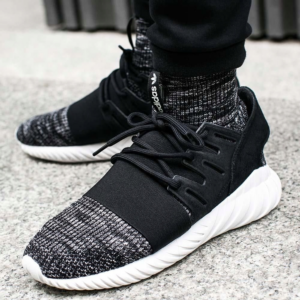 Alternative view of Giày Adidas Tubular Doom Glow-In-the-Dark BB2392