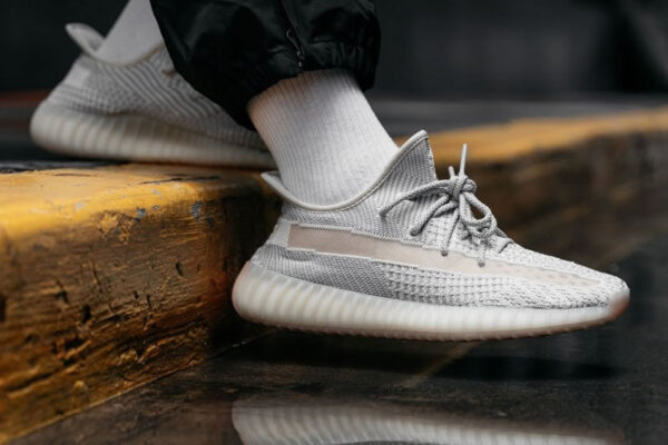 Giày Adidas Yeezy Boost 350 V2 'Lundmark Non-Reflective' FU9161 - Hình ảnh 3