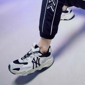 Alternative view of Giày MLB Big Ball Chunky Lite SD New York Yankees 'Black' 3ASHC3S1N-50BKS