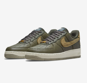 Alternative view of Giày Nike Air Force 1 Low 07 LX Turtle DA8482-200