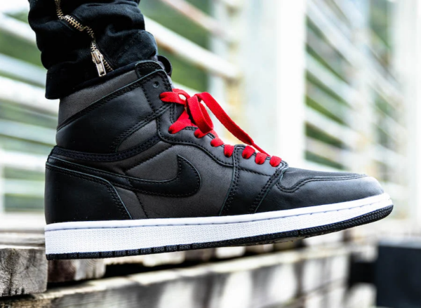 Giày Nike Air Jordan 1 Retro High OG 'Black Gym Red' 555088-060 - Hình ảnh 6