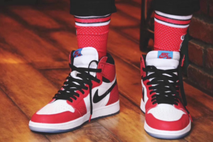 Giay Nike Air Jordan 1 Retro High 'Spider-Man' 555088-602