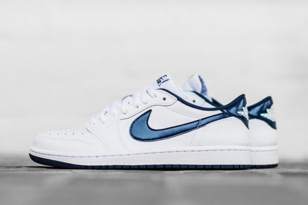 Giày Nike Air Jordan 1 Retro Low 'Metallic Blue' 705329-106 - Hình ảnh 3