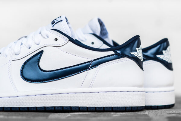 Giày Nike Air Jordan 1 Retro Low 'Metallic Blue' 705329-106 - Hình ảnh 4