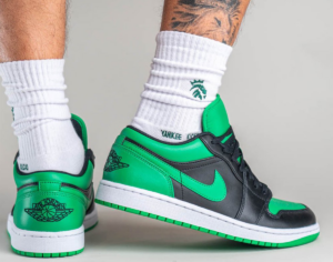 Giay Nike Air Jordan 1 Low 'Lucky Green' 553558-065