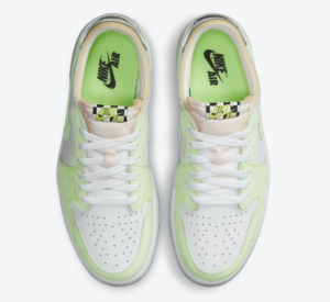 Alternative view of Giày Nike Air Jordan 1 Low OG 'Ghost Green' DM7837-103
