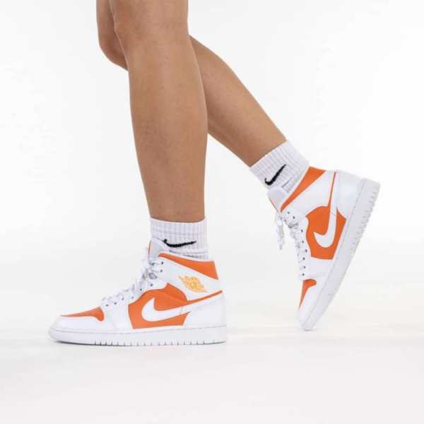 Giày Nike Air Jordan 1 Mid Wmns SE 'Bright Citrus' CZ0774-800 - Hình ảnh 2