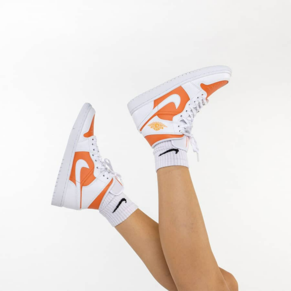 Giày Nike Air Jordan 1 Mid Wmns SE 'Bright Citrus' CZ0774-800 - Hình ảnh 3