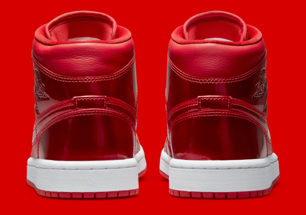 Giày Nike Air Jordan 1 Mid SE 'University Red Pomegranate' DH5894-600 - Hình ảnh 6