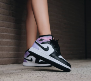 Alternative view of Giày Nike Air Jordan 1 Mid SE 'Zen Master' DM1200-001