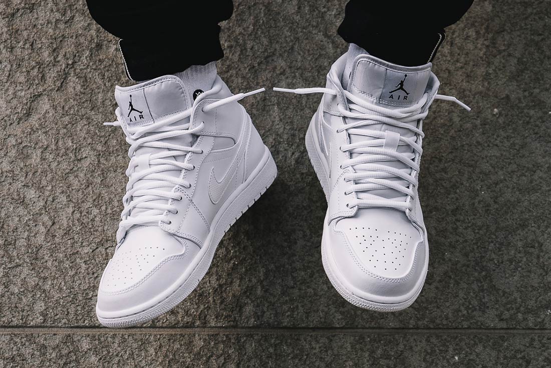 Giày Nike Air Jordan 1 Mid 'Pure Money' 2019 554724-129 - Authentic-Shoes