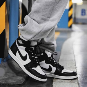 Giay Nike Air Jordan 1 High 85 'Black White' BQ4422-001