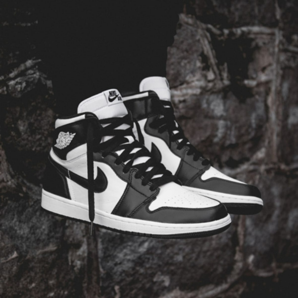 Giày Nike Air Jordan 1 Retro High OG 'Black White' 555088-010 - Hình ảnh 3