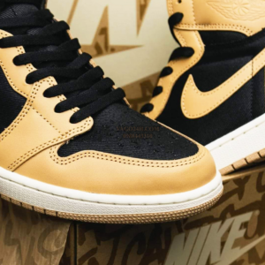 Giay Nike Air Jordan 1 Retro High OG ‘Heirloom’ 555088-202