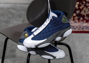 Alternative view of Giày Nike Air Jordan 13 Retro 'Flint' 2020 414571-404