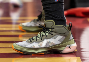 Giay Nike Air Jordan 37 x Undefeated SP 'Flight Jacket' DV6255-300