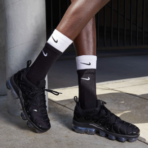 Giay Nike Air VaporMax Plus SE 'Black' DH1063-001