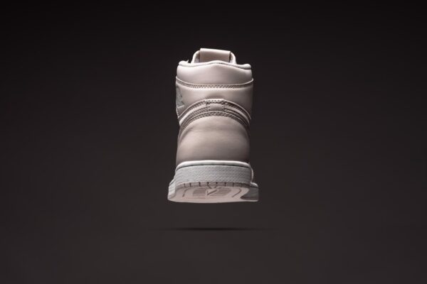 Giày Nike Air Jordan 1 Retro High OG 'Guava Ice' 555088-801 - Hình ảnh 4