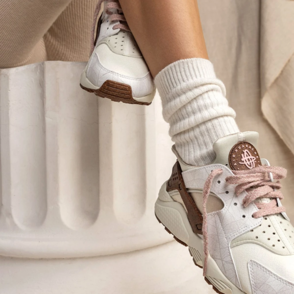 Giày Nike Wmns Air Huarache Rattan DM9463-100 - Hình ảnh 3