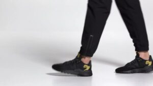 Alternative view of Giày Adidas Nite Jogger 'Metallic Gold' FW6148