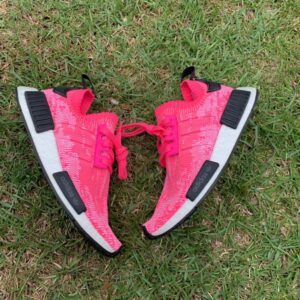 Alternative view of Giày Adidas Wmns NMD R1 Primeknit 'Solar Pink AQ1104