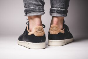 Alternative view of Giày Adidas Stan Smith 'Utility Black' BB5164