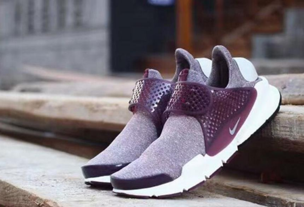 Giày Nike Wmns Sock Dart SE 'Night Maroon' 862412-600 - Hình ảnh 4