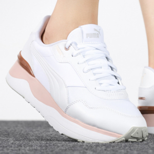 Giay Puma Wmns R78 Voyage 'White Lotus' 380729-06