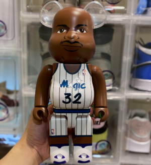 Alternative view of Mô Hình Bearbrick Shaquille O'Neal Magic
