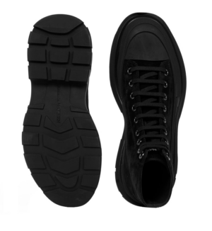 Alternative view of Giày Alexander McQueen Tread Slick Boots 'Black' 627206-WHBGU-1081