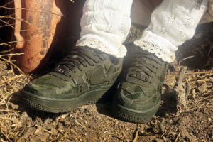 Giay Nike Air Force 1 Low 'Billie Eilish Sequoia' DQ4137-300