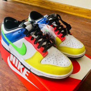 Alternative view of Giày Nike Wmns Dunk Low 'Green Strike' DD1503-106