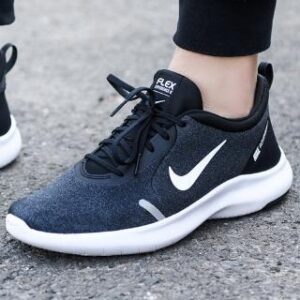 Alternative view of Giày Nike Revolution 5 'Black White' BQ3204-002