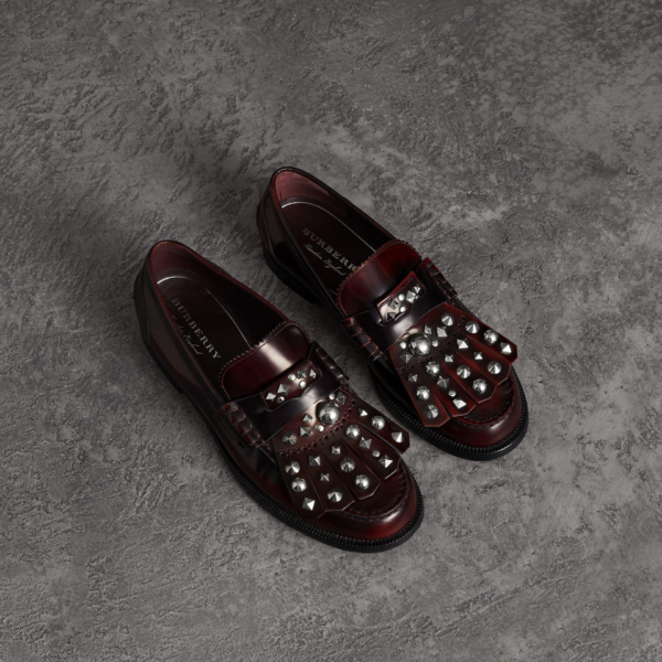 Giày BURBERRY Stud Detail Kiltie Fringe Leather Loafers 4076166 - Hình ảnh 2