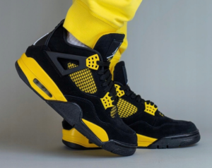 Giay Nike Jordan 4 Retro 'Thunder' 408452-017