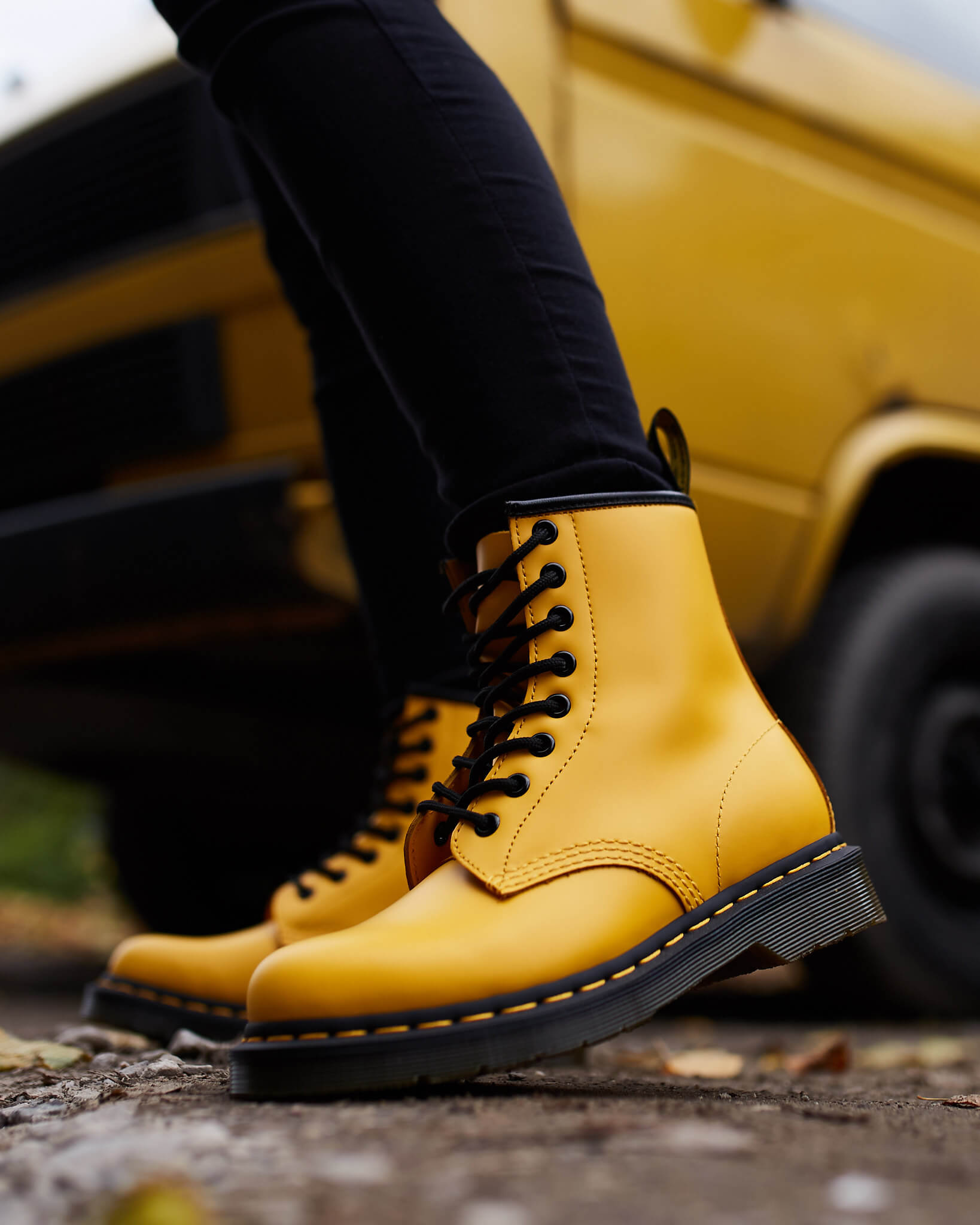 Giày Dr. Martens 1460 Smooth Unisex Boots Yellow 24614700 - Ảnh 4